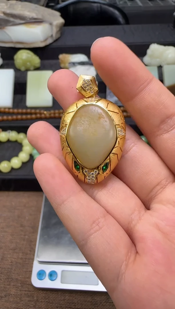 吊坠(不含链)未镶嵌和田玉吊坠