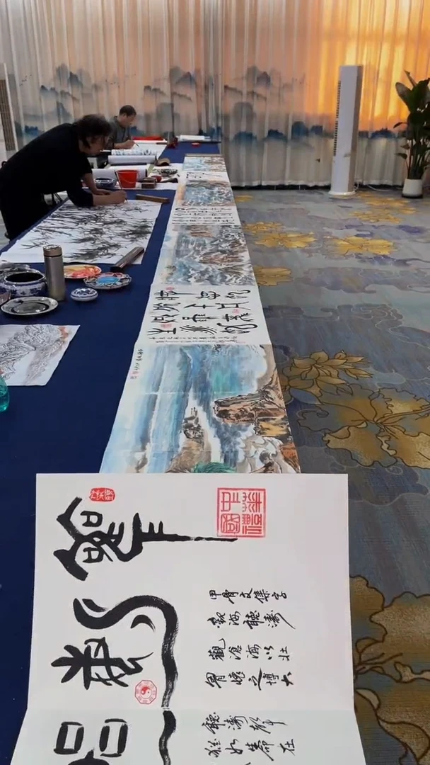 【闪购商品】书法融通四海 红木册页