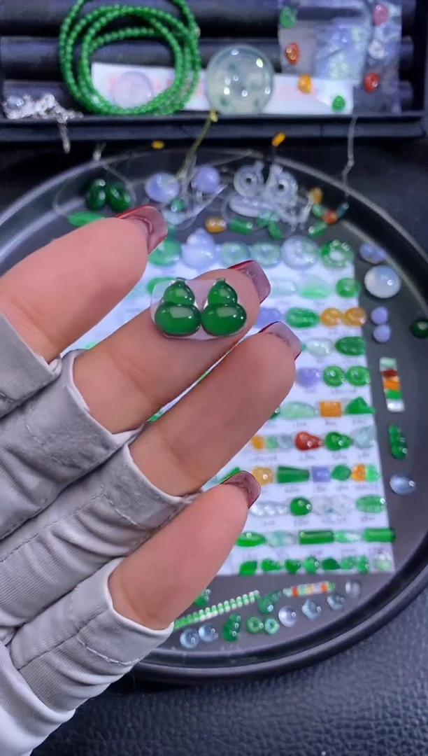 未镶嵌挂件翡翠葫芦