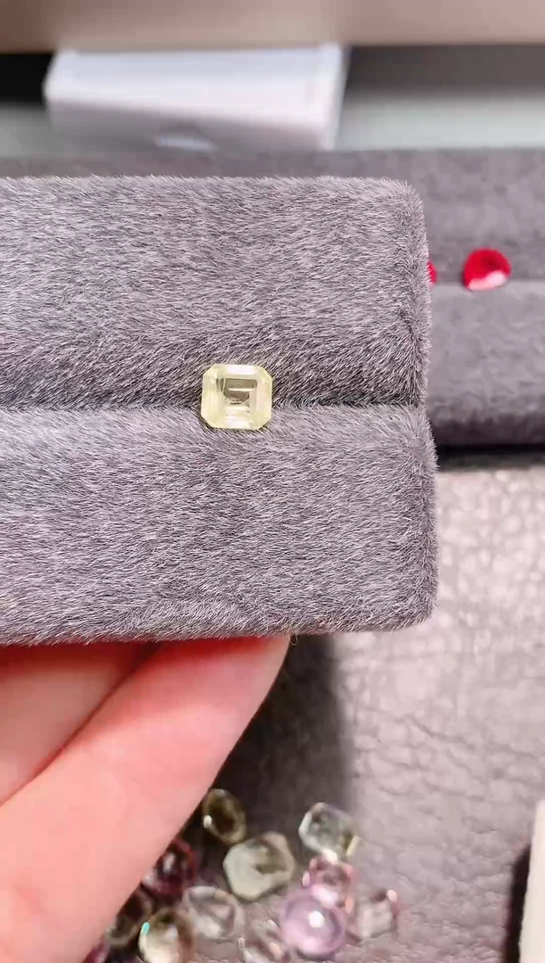 裸石蓝宝石黄蓝宝1.48ct