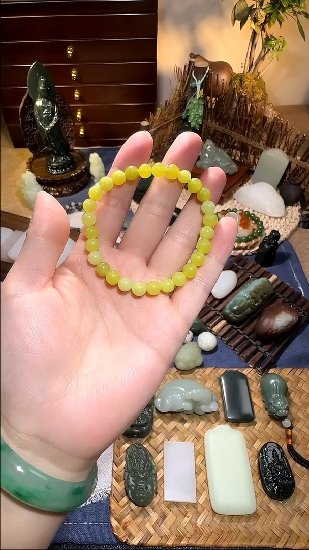 颈饰未镶嵌和田玉随机发货