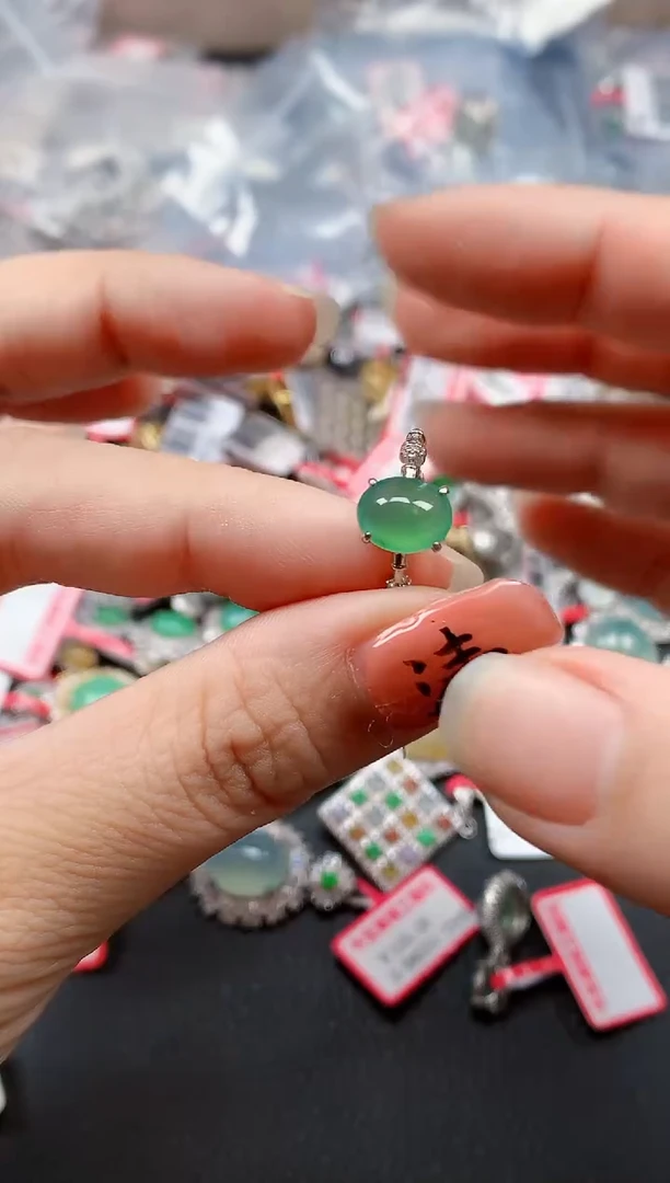 银S925镶嵌戒指翡翠天然A货缅甸翡翠