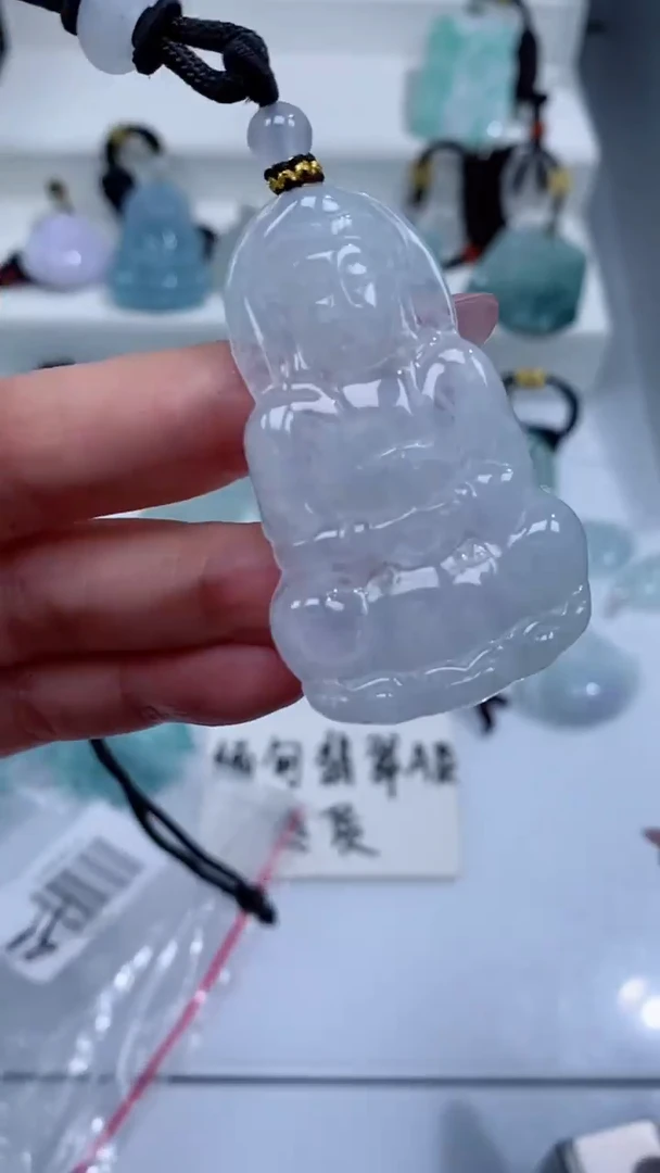 颈饰未镶嵌翡翠吊坠