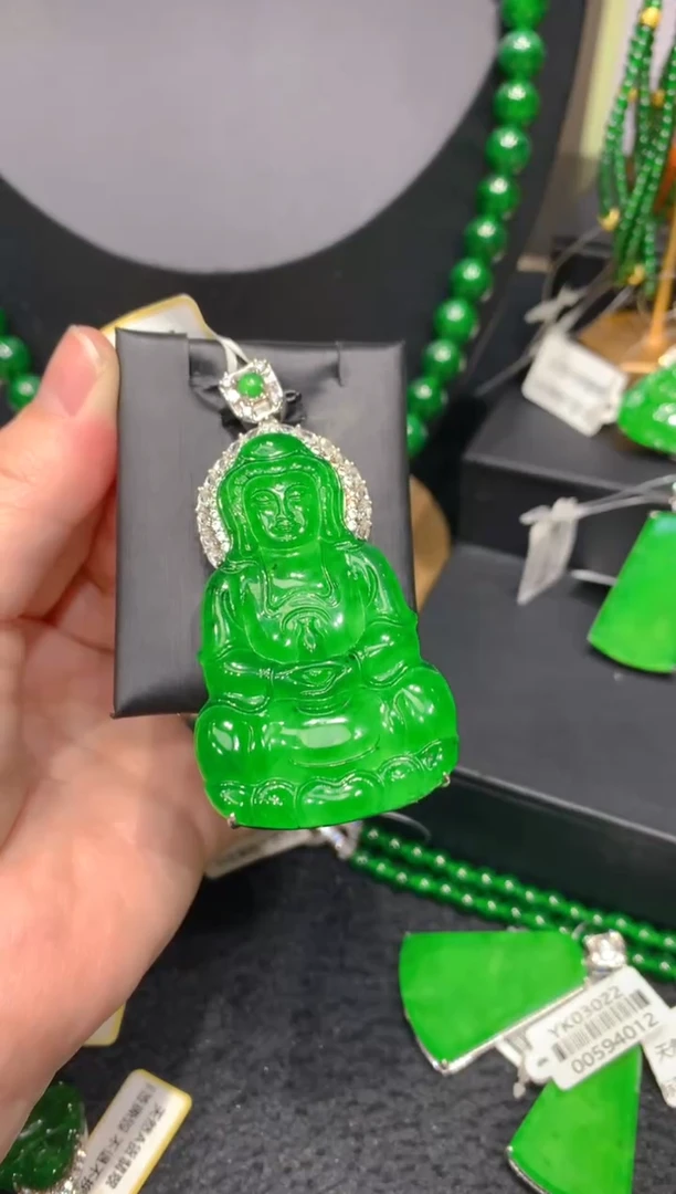 颈饰未镶嵌翡翠27一季