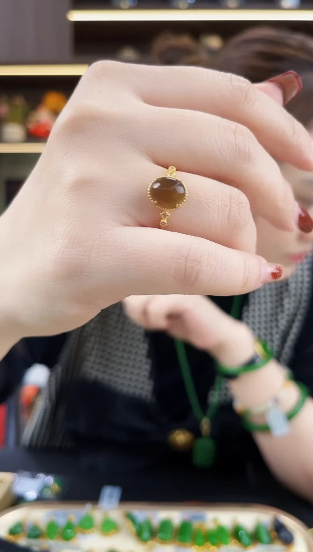 【闪购商品】和田玉·银S925镶嵌蛋面戒指