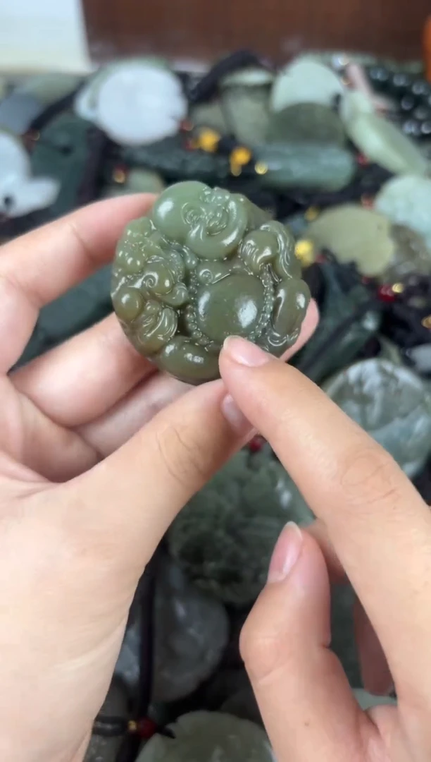 【闪购商品】和田玉颈饰未镶嵌1