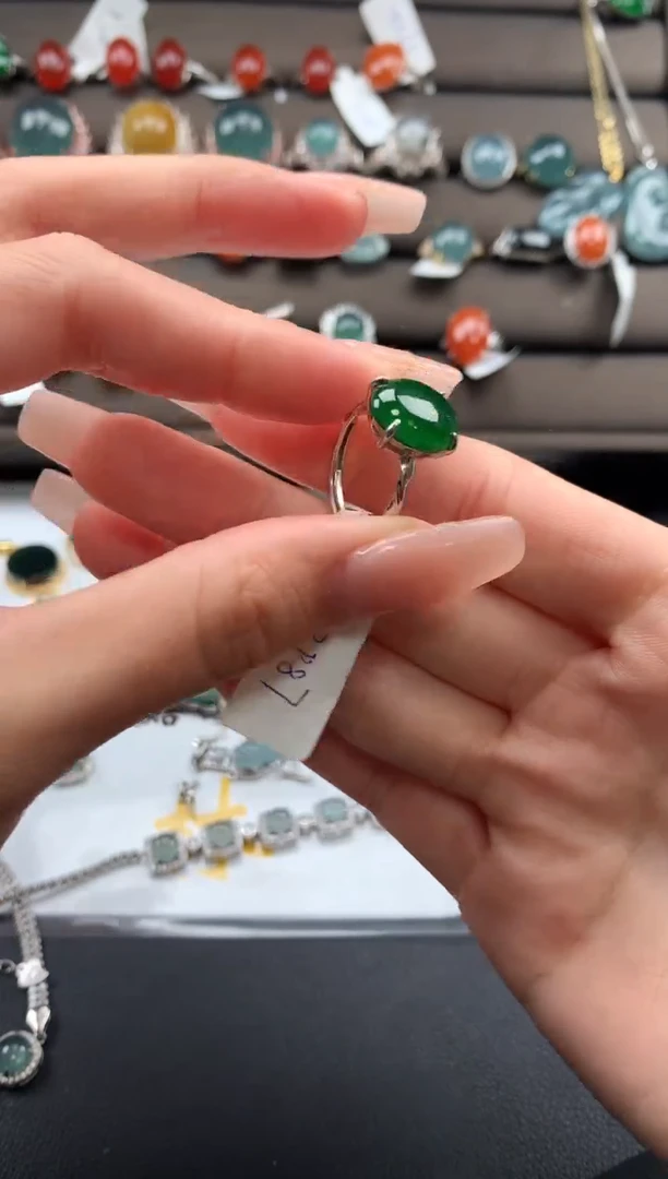 【闪购商品】翡翠戒指银S925镶嵌3123123123