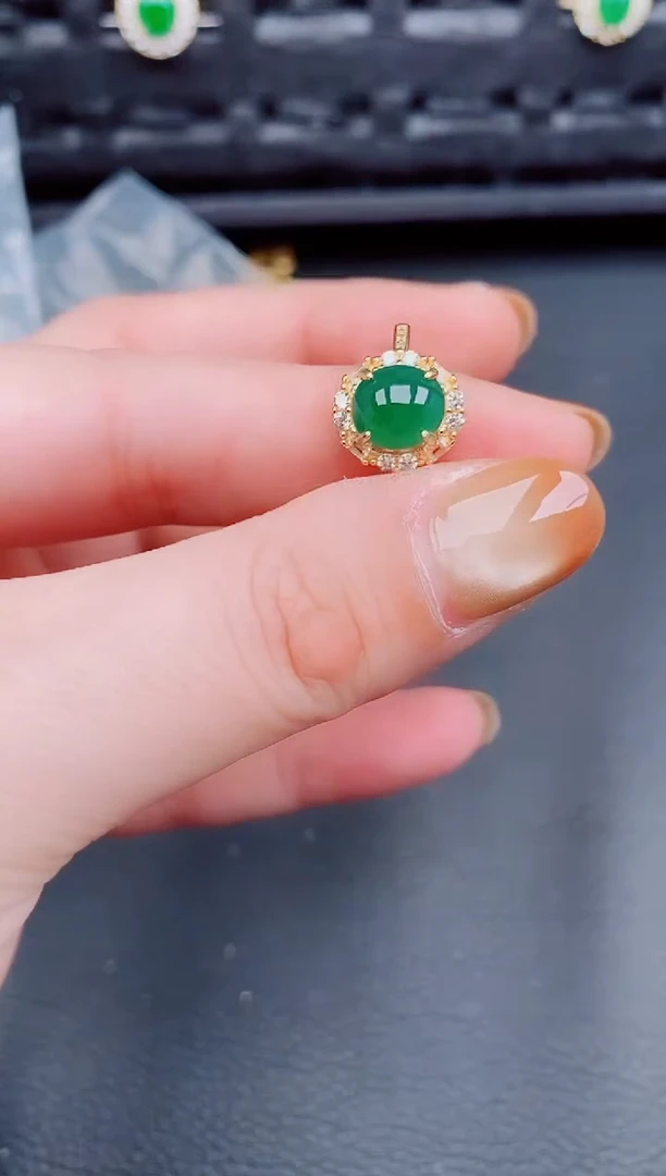 【闪购商品】翡翠戒指银S925镶嵌天然a货翡翠304