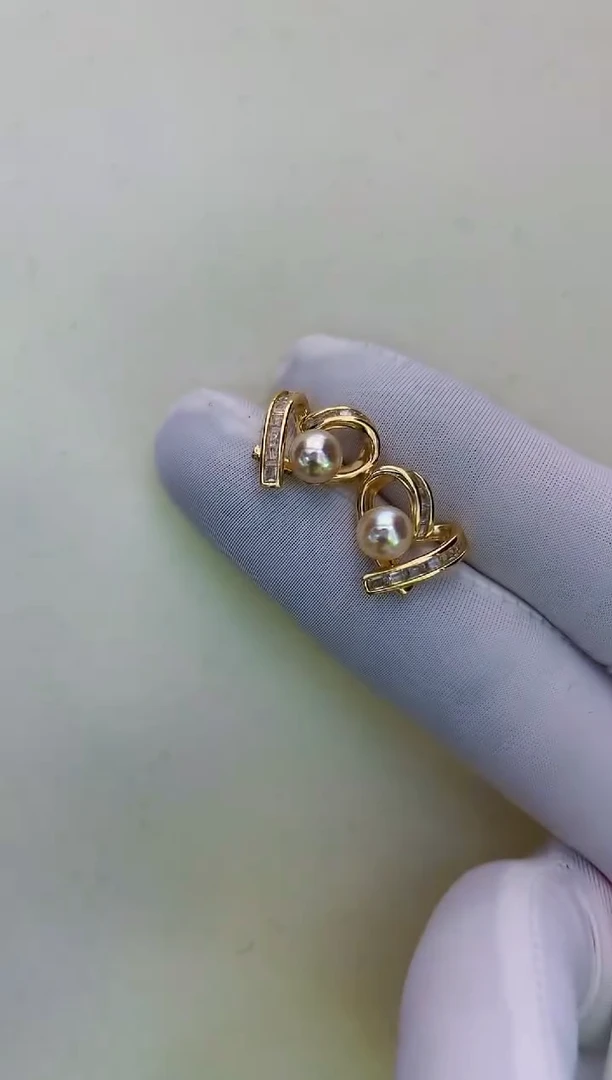 银S925镶嵌海水珍珠饰品设计款耳钉