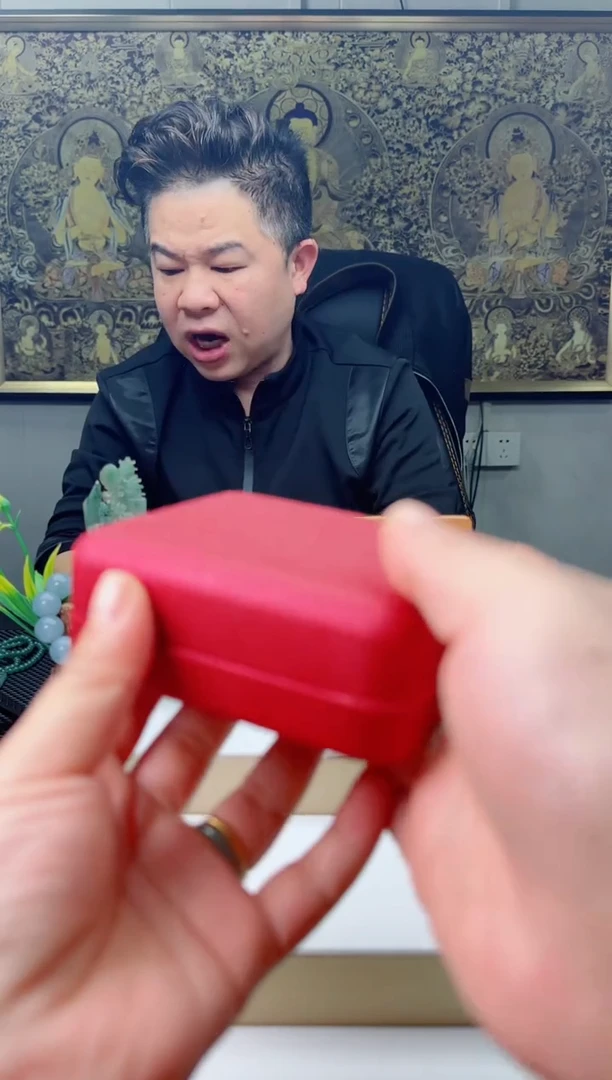 【闪购商品】翡翠颈饰未镶嵌多样性随机发其一