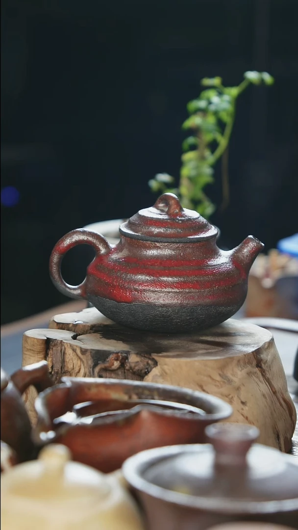 紫砂全手工荣天壶（红）