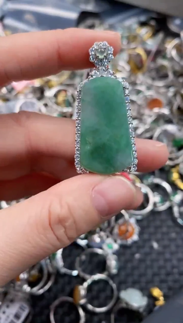 银S925镶嵌戒指翡翠999       5