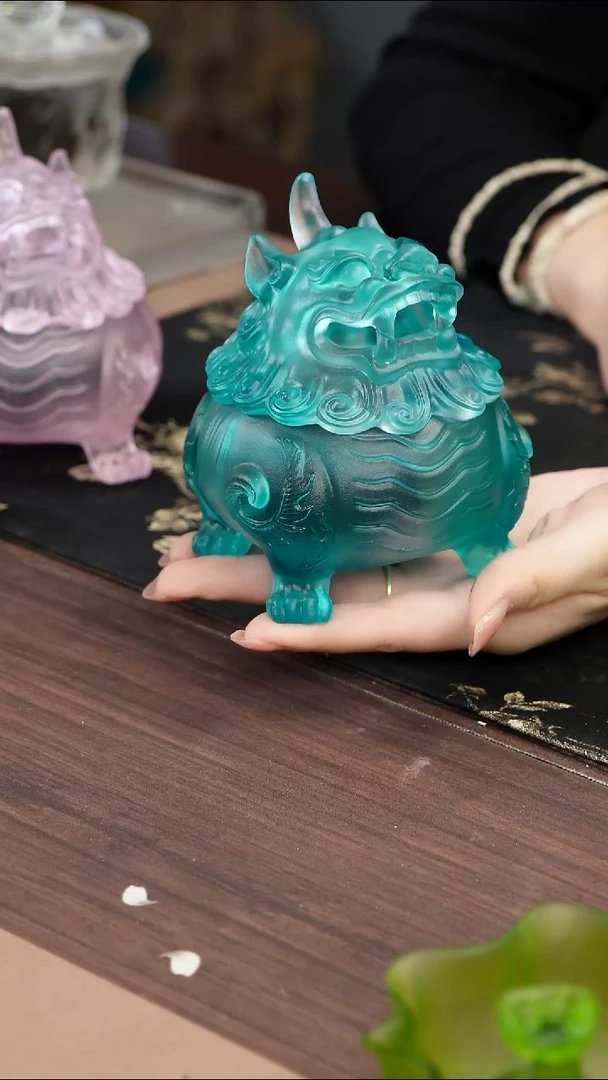 手工艺品琉璃祝*蓝色狻猊香炉中号