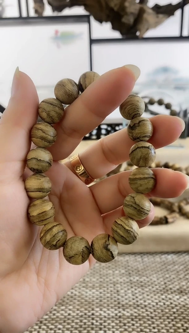 【闪购商品】沉香手串正区达拉干虎斑熟结老料13+单圈