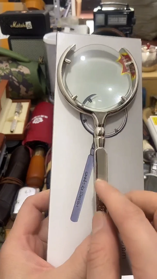 瓷片闪购商品  如图所示