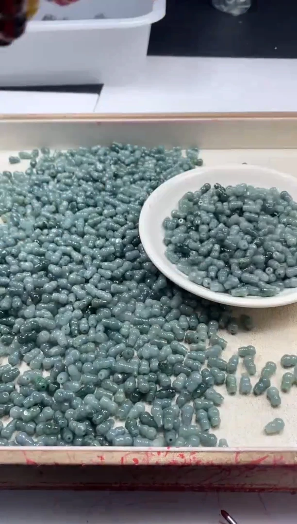 【闪购商品】翡翠颈饰未镶嵌w2294翡翠蓝水葫芦8*5mm*10颗