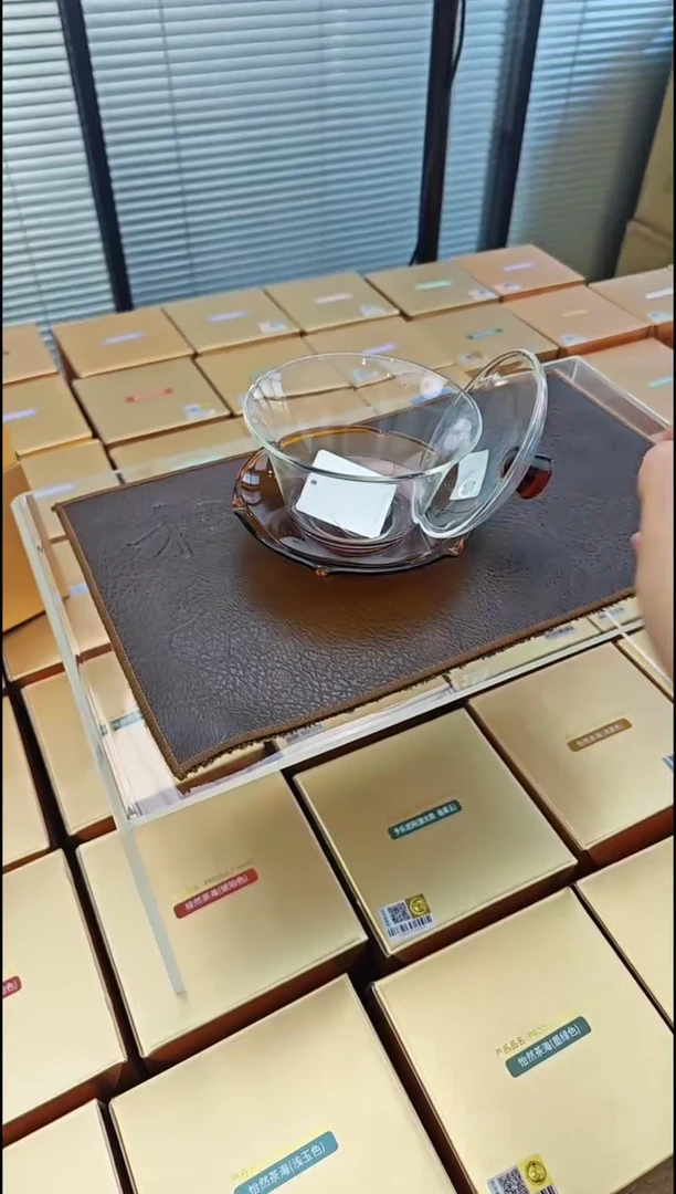 【闪购商品】禾器荷叶盖碗琥珀色