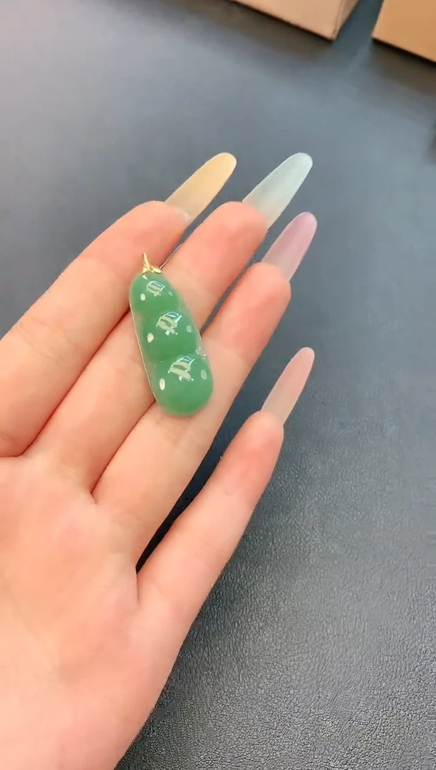 翡翠18K金镶嵌颈饰赠礼盒证书 乐乐