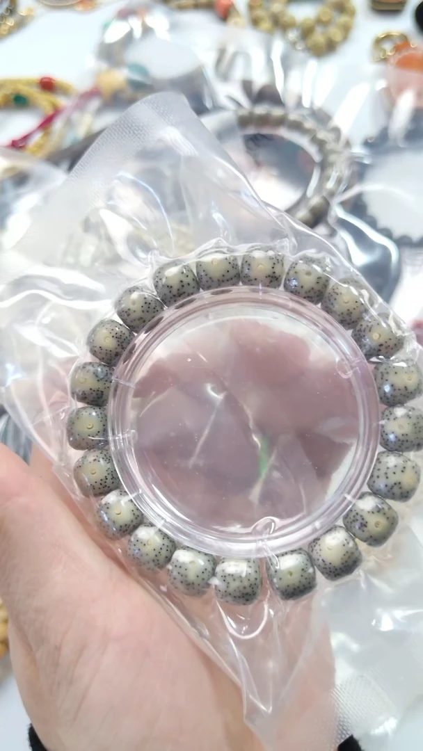 手串星月菩提糯冰大眼睛1.1*1.0