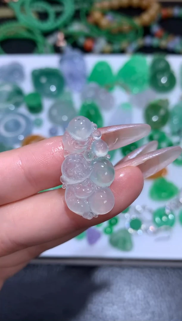 未镶嵌定制翡翠猴子