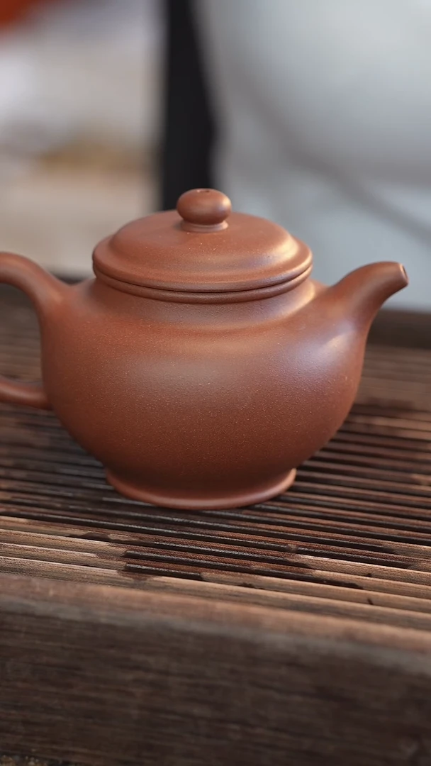 茶壶紫砂掇只 半手工 350cc