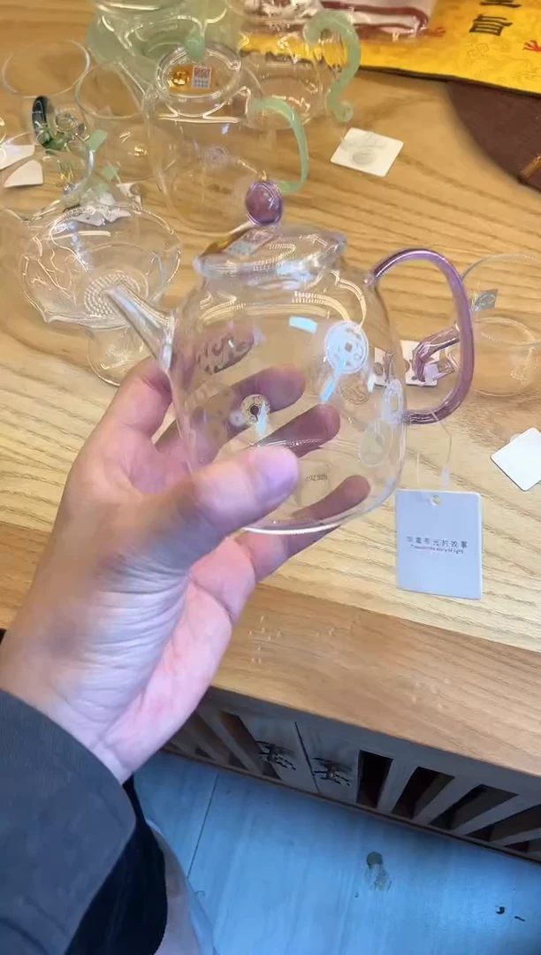 禾器/瑞币纹-宴臣壶/浅紫