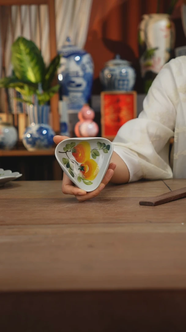 现代景德镇设计师釉下手绘陶瓷餐具