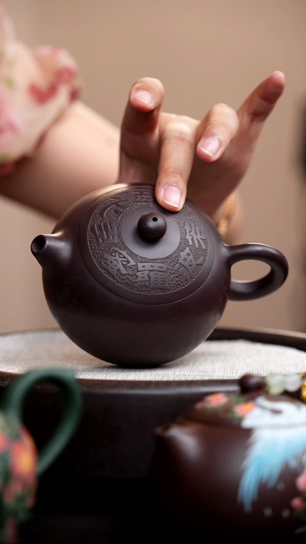 茶壶紫砂紫茄泥心经西施