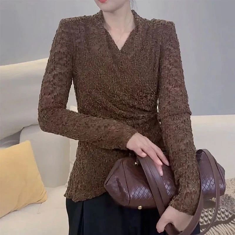 2025秋季新款高级感穿搭洋气长袖T恤女内搭交叉领洋气质显瘦上衣