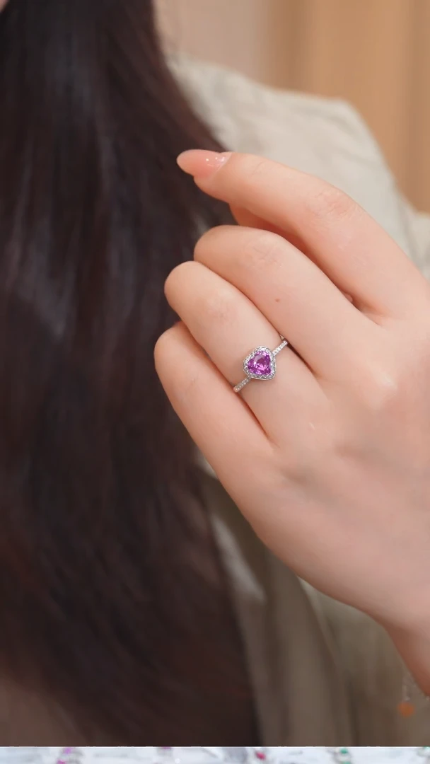 彩色蓝宝石戒指18K金镶嵌1CT@@H2172