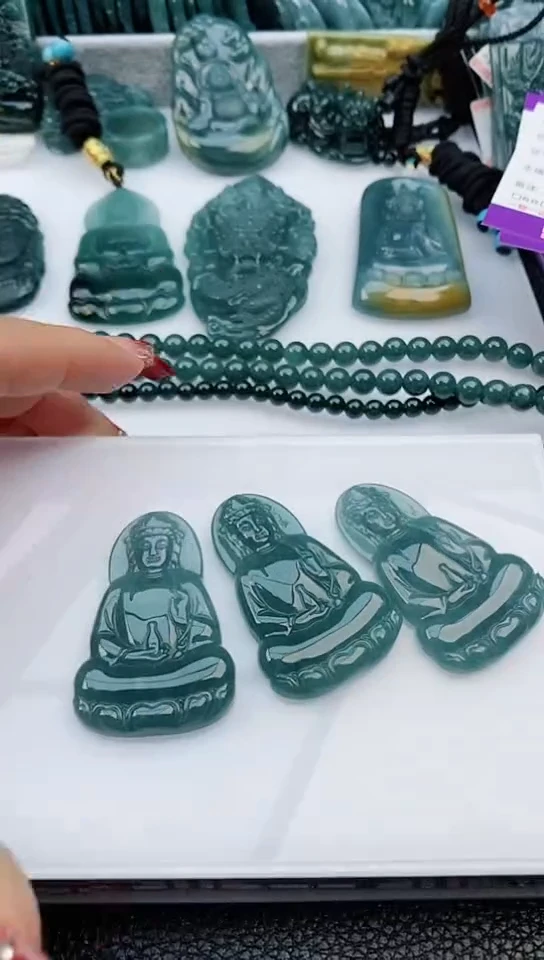 【闪购商品】翡翠颈饰未镶嵌多样性发其1一  素衣