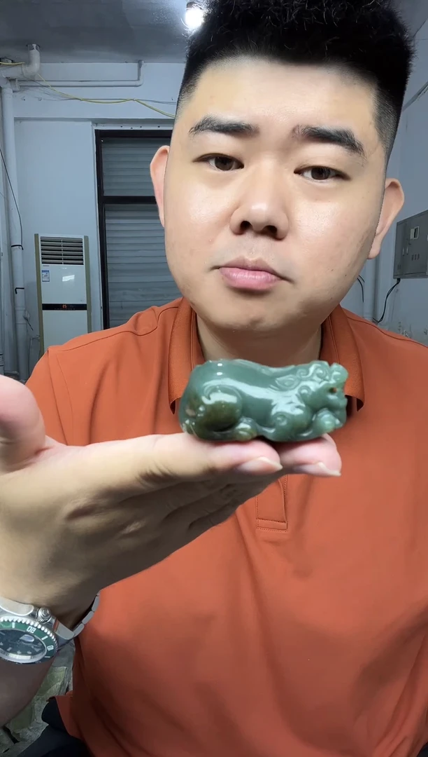 颈饰未镶嵌和田玉手把