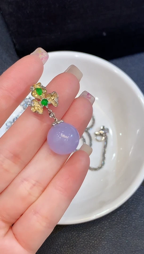 吊坠(不含链)18K金镶嵌翡翠LYH多样性发其一