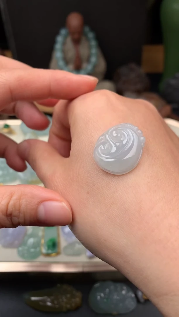 吊坠(不含链)未镶嵌翡翠如意