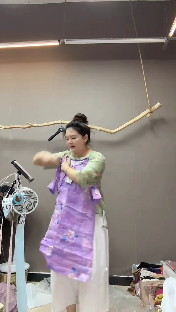 沐小睿服饰麻衣421