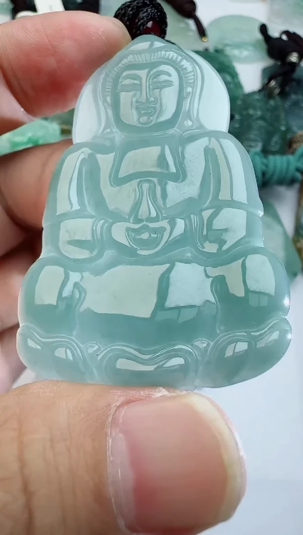 【闪购商品】翡翠颈饰未镶嵌多样性随机发其一