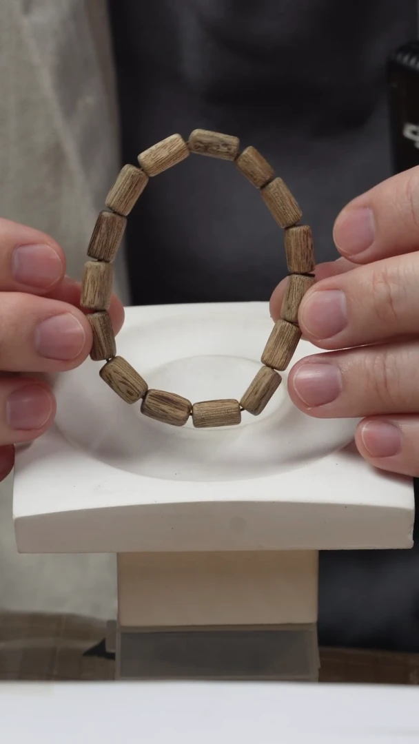 木普撒随型单丸，重3.4克（16.5左右手围）