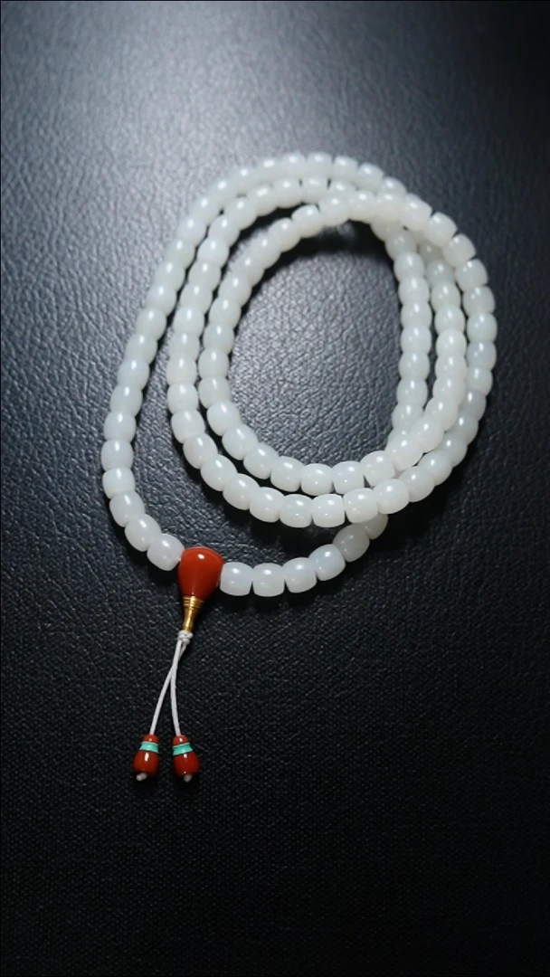 【闪购商品】和田玉颈饰18K金镶嵌老型珠