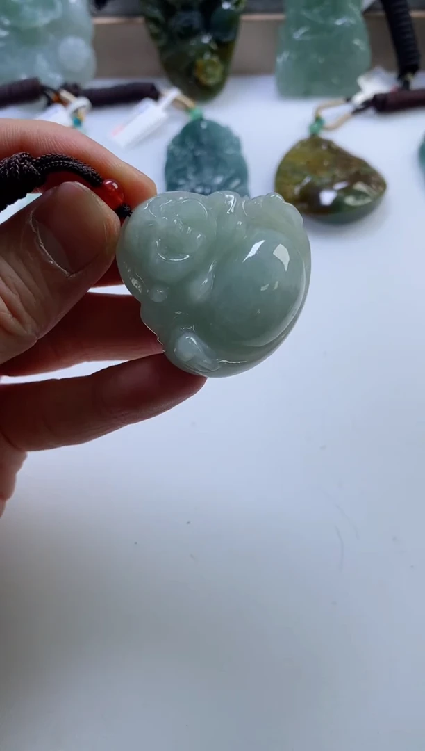 【闪购商品】翡翠挂件未镶嵌