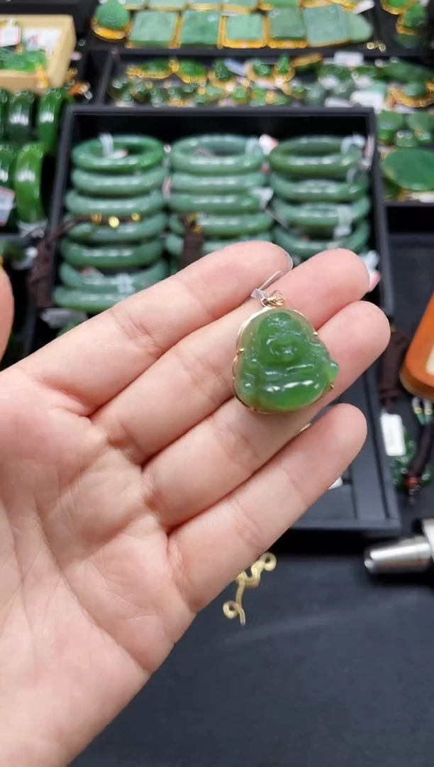 【闪购商品】和田玉吊坠18K金镶嵌多样性发一