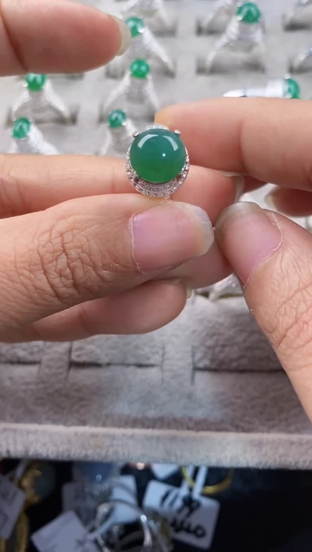 未镶嵌戒指翡翠10