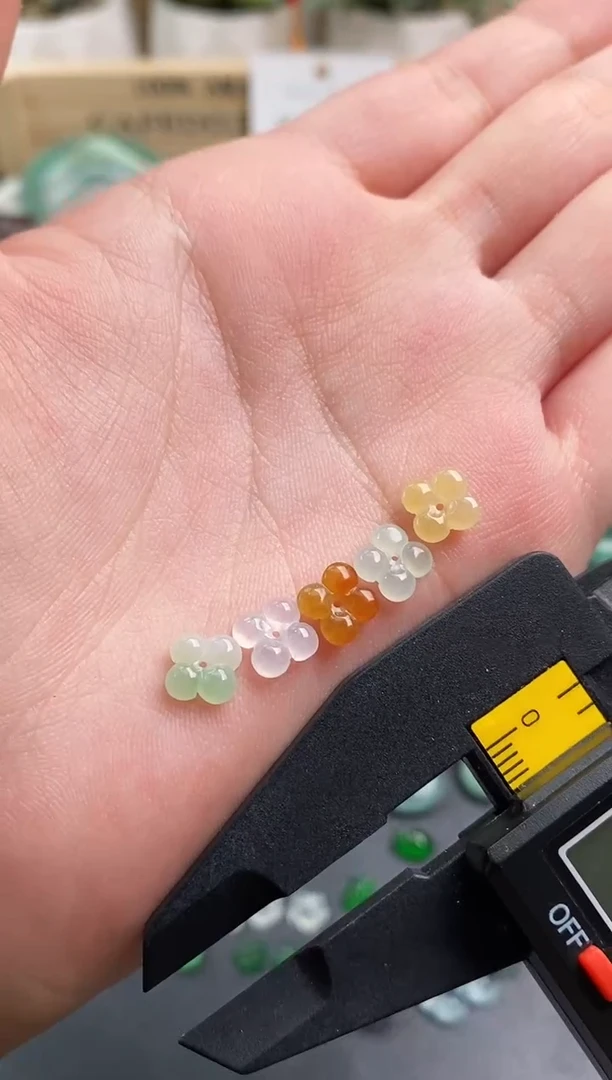 颈饰未镶嵌翡翠ㄜ***ぁ小花*5个