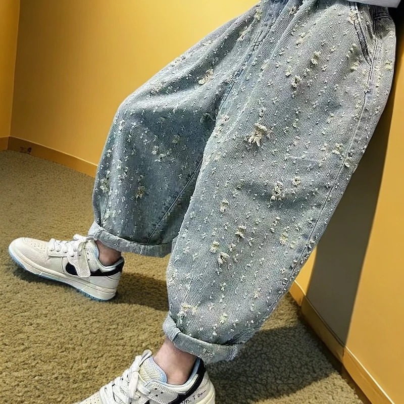 儿童提花破洞牛仔裤春夏新款中大童韩版洋气潮牌休闲裤男童宽松裤