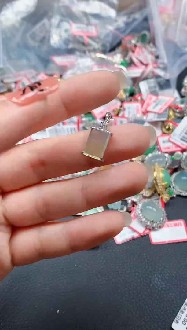 银S925镶嵌戒指翡翠天然A货缅甸翡翠