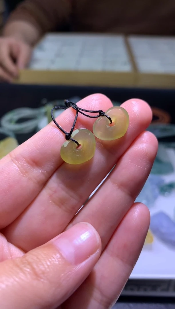 【闪购商品】定制翡翠未镶嵌毛货