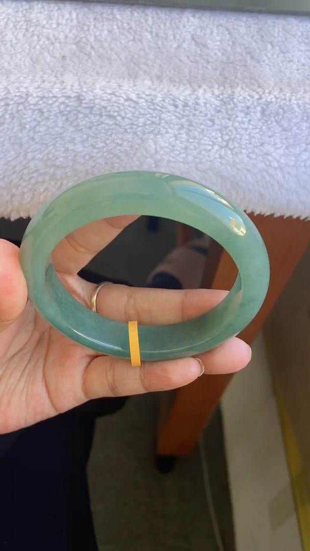 未镶嵌手镯翡翠V*（王炸）老坑冰胶湖水绿3号