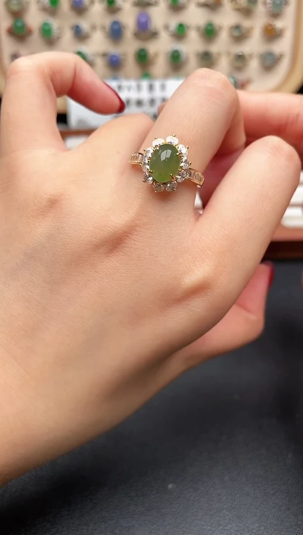 银S925镶嵌戒指翡翠一物一证一礼盒