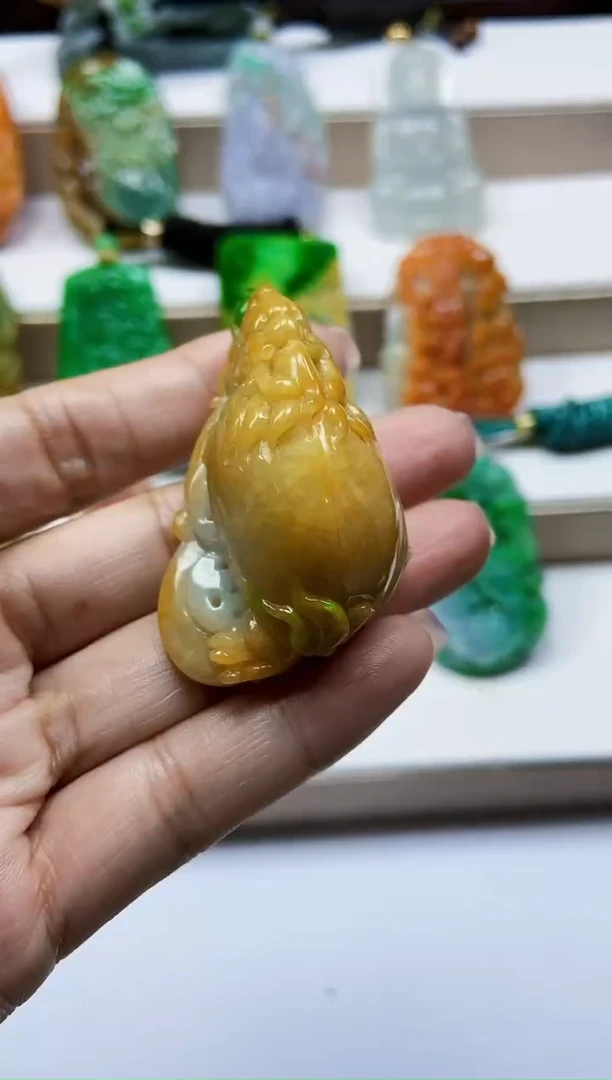 颈饰未镶嵌翡翠翡翠A货