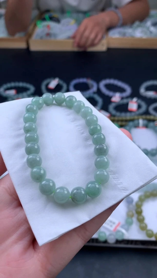 未镶嵌定制翡翠D****4翡翠