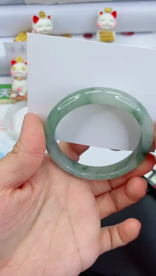 【闪购商品】石英质玉手镯未镶嵌62-58.2